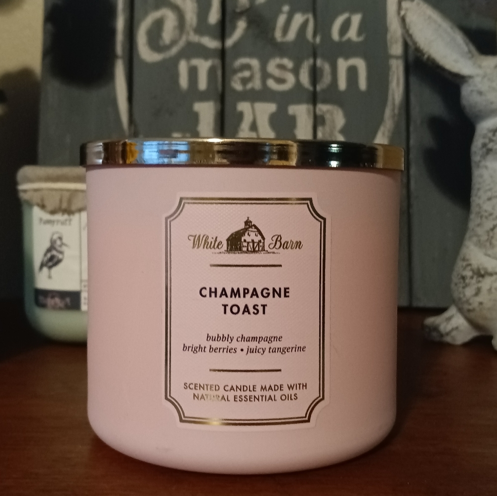 Bath and Body Works "Champagne Toast" 3 Wick Candle
